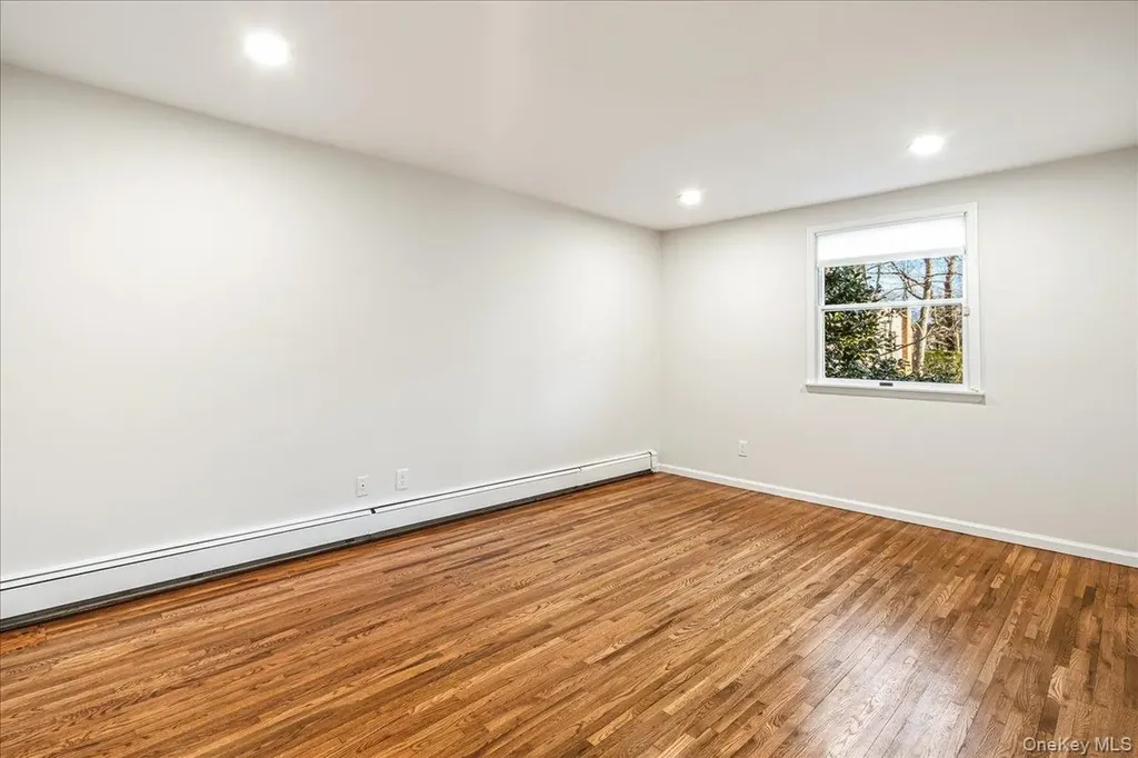 29 Winter Lane Dix Hills NY 11746