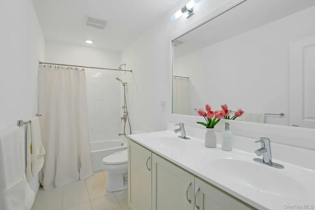57 Dennis Lane Pleasantville NY 10570