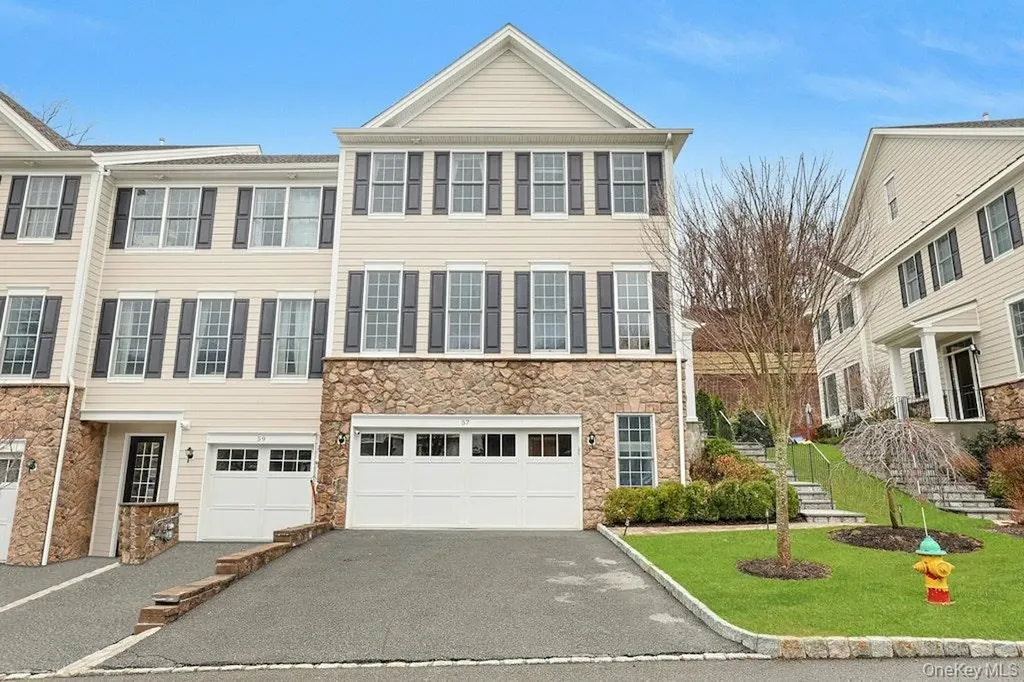57 Dennis Lane Pleasantville NY 10570