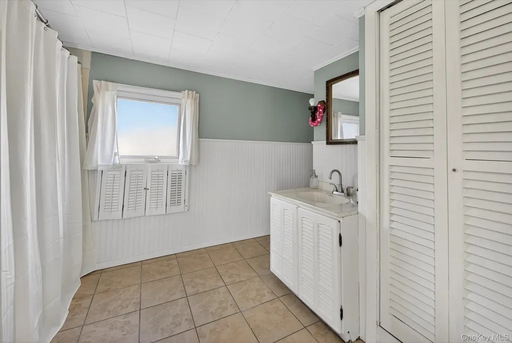 29 Van Burenville Road Middletown NY 10940