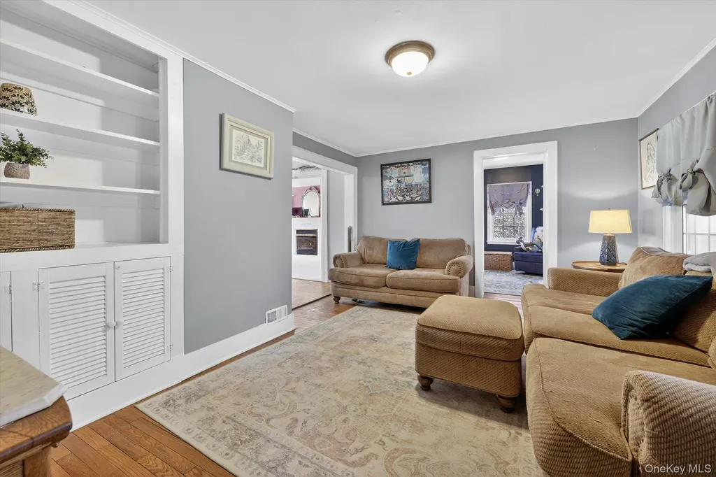 29 Van Burenville Road Middletown NY 10940