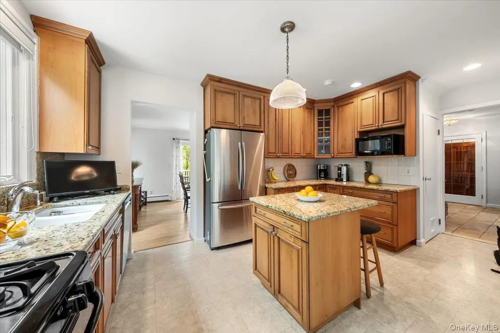 616 Ashford Avenue Ardsley NY 10502