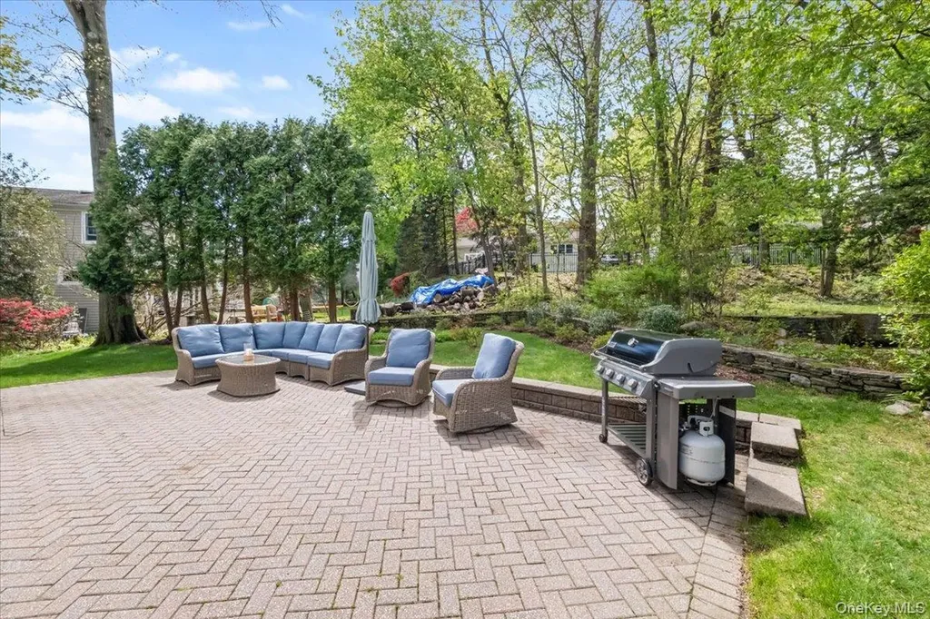 616 Ashford Avenue Ardsley NY 10502