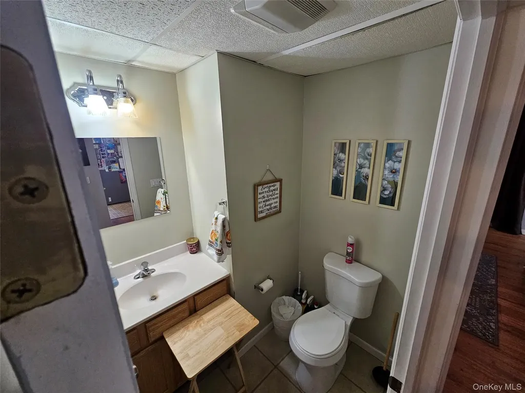 65 W Peenpack Trail Sparrowbush NY 12780