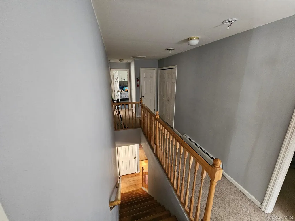 65 W Peenpack Trail Sparrowbush NY 12780