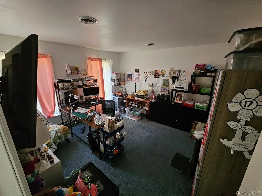 65 W Peenpack Trail Sparrowbush NY 12780