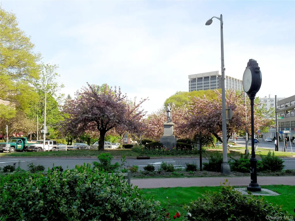 20 N Broadway White Plains NY 10601