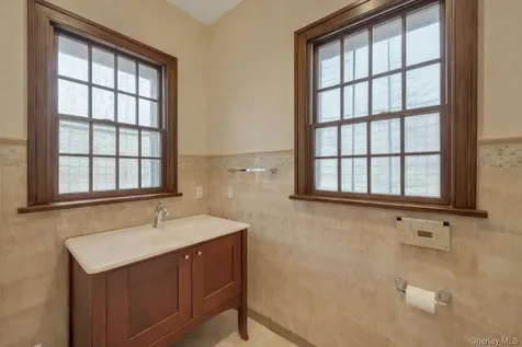 45 Wilmot Road New Rochelle NY 10804
