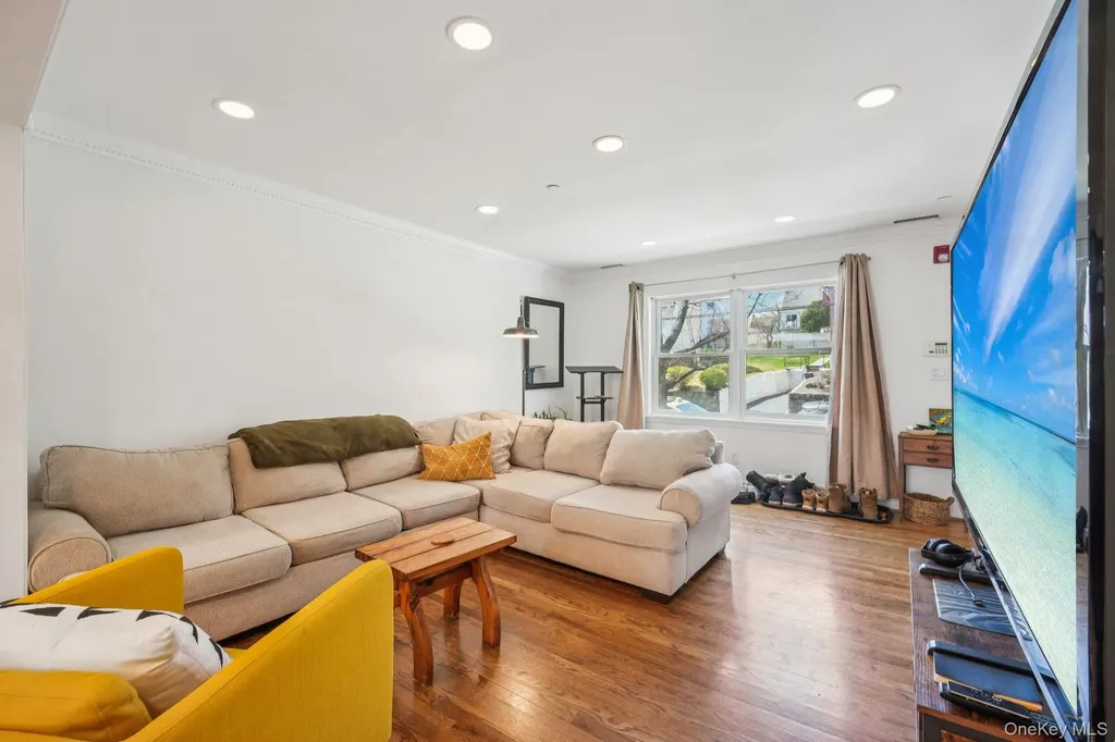162 Harding Avenue White Plains NY 10606
