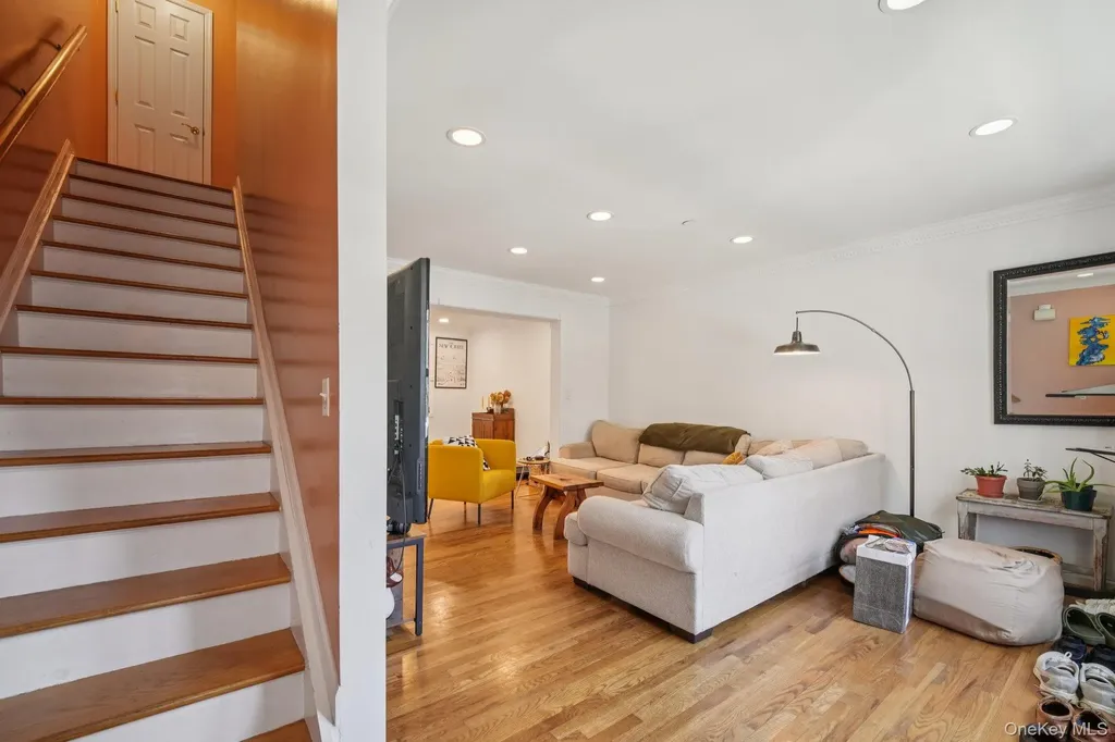 162 Harding Avenue White Plains NY 10606