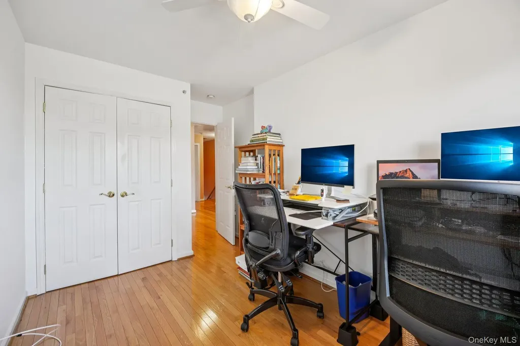 162 Harding Avenue White Plains NY 10606