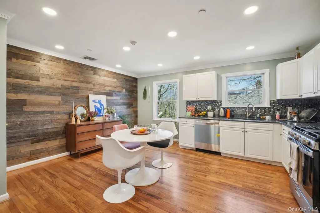 162 Harding Avenue White Plains NY 10606