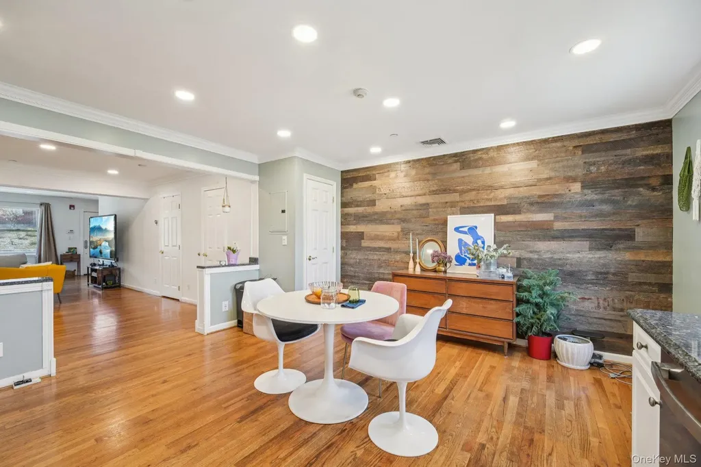 162 Harding Avenue White Plains NY 10606