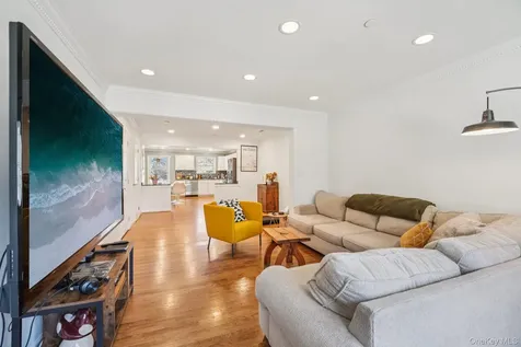 162 Harding Avenue White Plains NY 10606