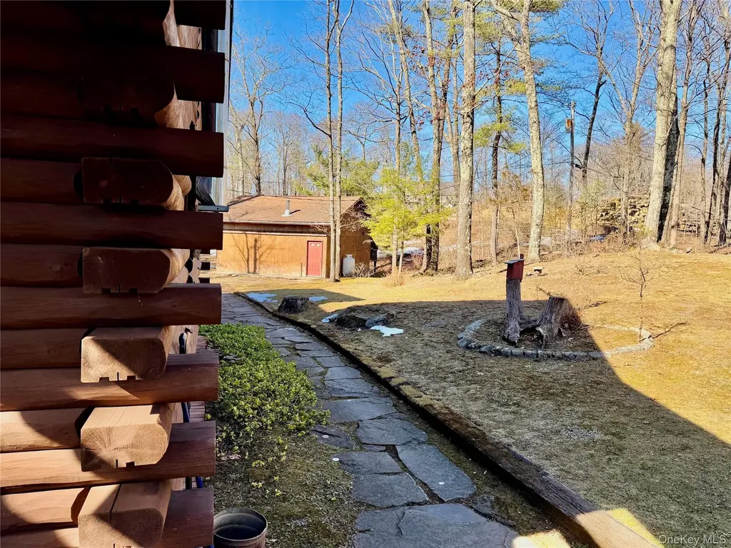 380 Easy Street Catskill NY 12414