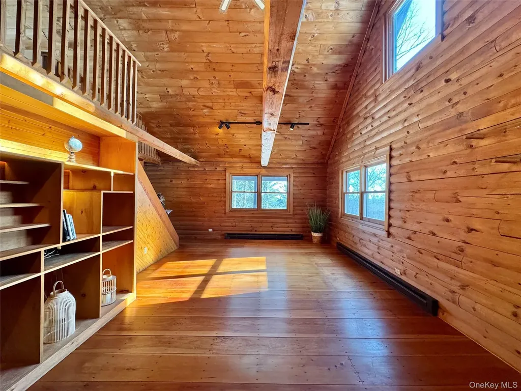 380 Easy Street Catskill NY 12414
