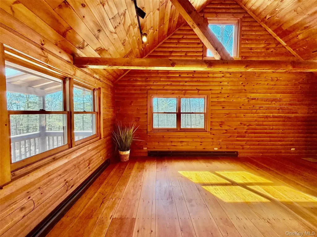 380 Easy Street Catskill NY 12414