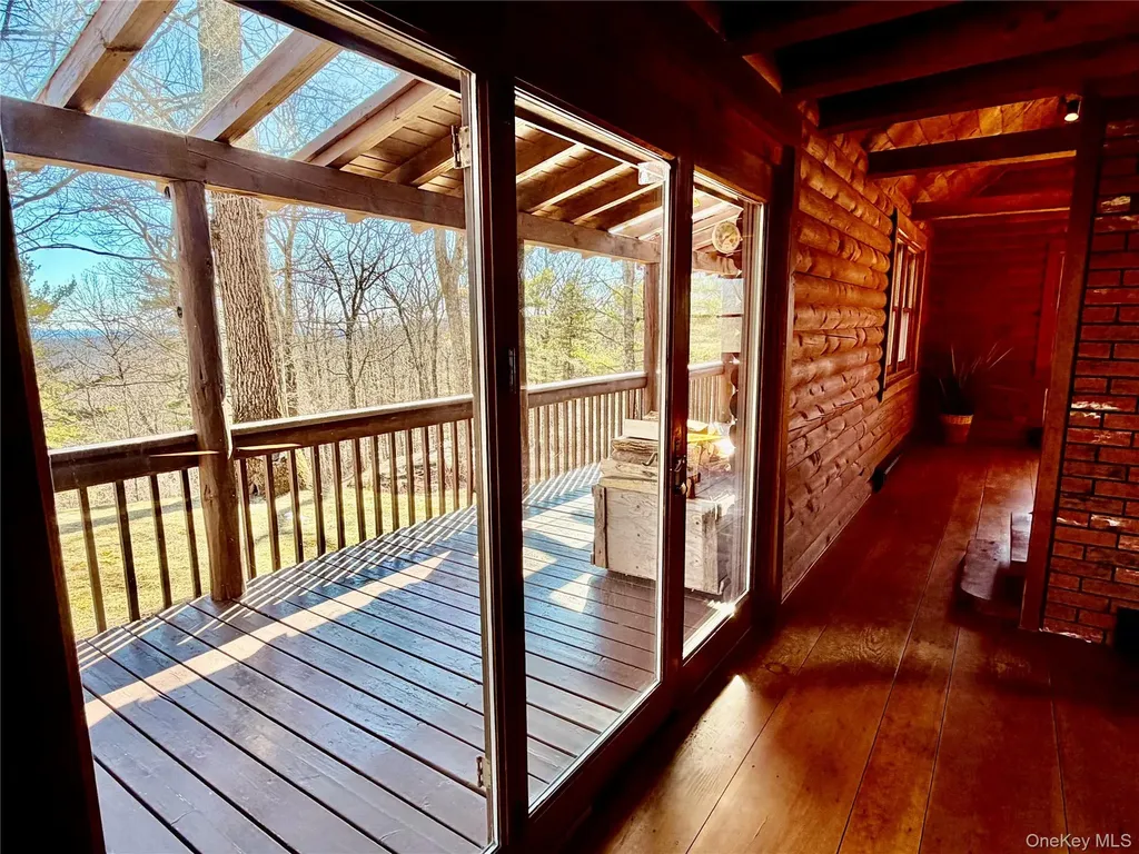 380 Easy Street Catskill NY 12414
