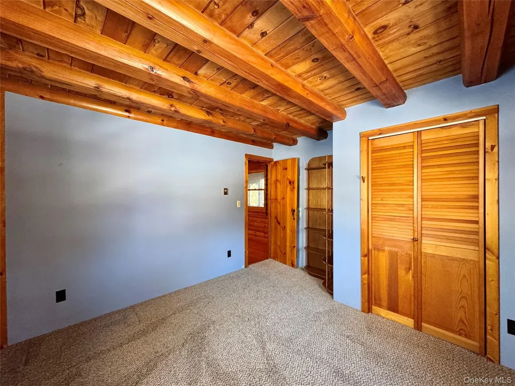 380 Easy Street Catskill NY 12414