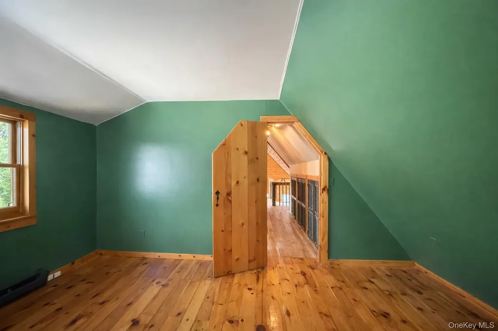 380 Easy Street Catskill NY 12414
