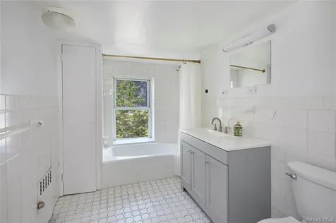 21-13 45th Avenue Long Island City NY 11101