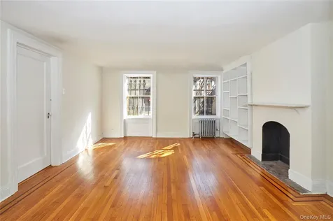21-13 45th Avenue Long Island City NY 11101