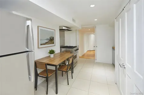 21-13 45th Avenue Long Island City NY 11101