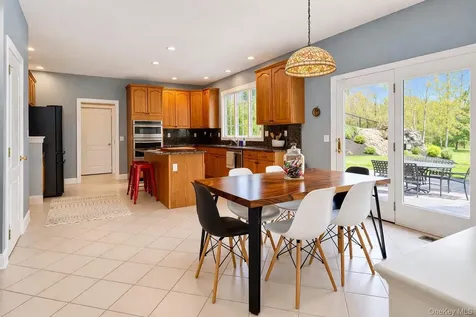 3 Nickelby Place Cortlandt Manor NY 10567