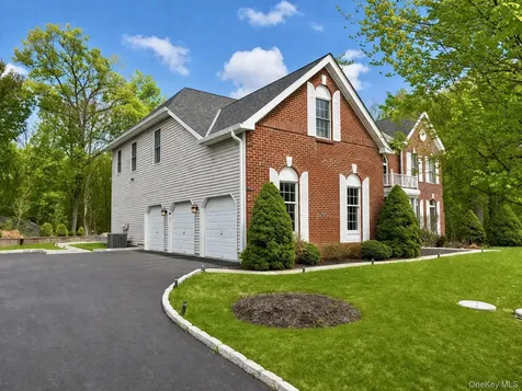 3 Nickelby Place Cortlandt Manor NY 10567