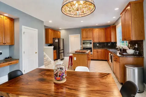 3 Nickelby Place Cortlandt Manor NY 10567