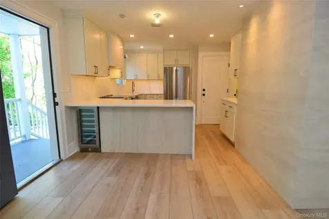 137 Hillside Place Eastchester NY 10709