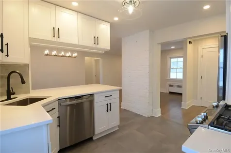 137 Hillside Place Eastchester NY 10709