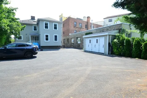 137 Hillside Place Eastchester NY 10709