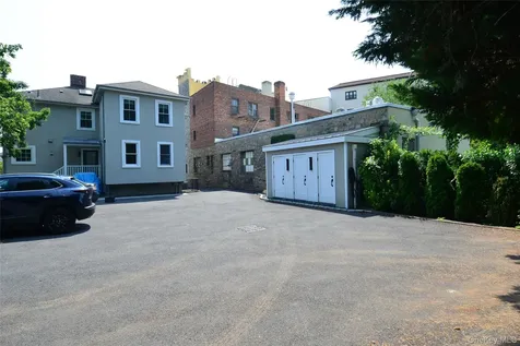 137 Hillside Place Eastchester NY 10709