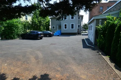 137 Hillside Place Eastchester NY 10709