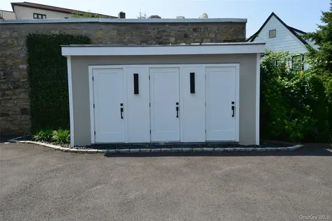 137 Hillside Place Eastchester NY 10709