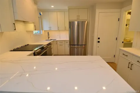 137 Hillside Place Eastchester NY 10709
