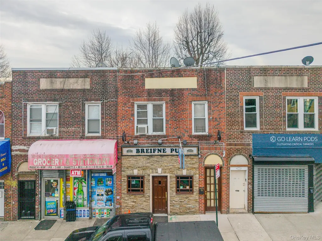 16904 Crocheron Avenue Flushing NY 11358