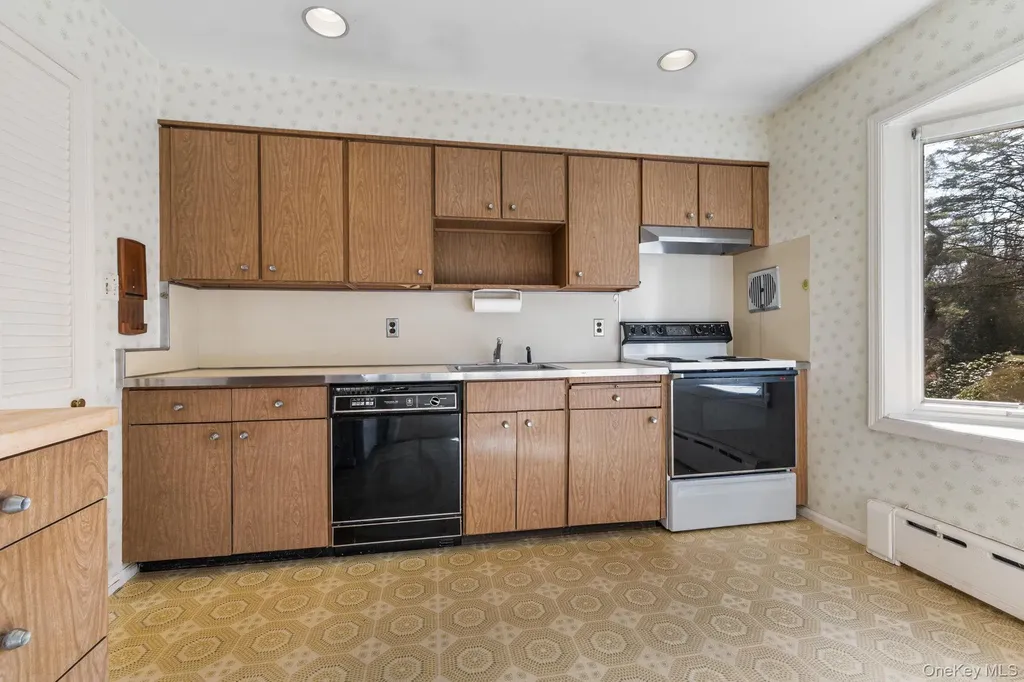 321 Locust Avenue Rye NY 10580