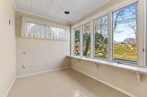 321 Locust Avenue Rye NY 10580