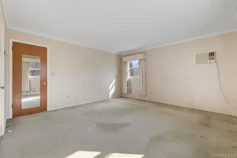 321 Locust Avenue Rye NY 10580