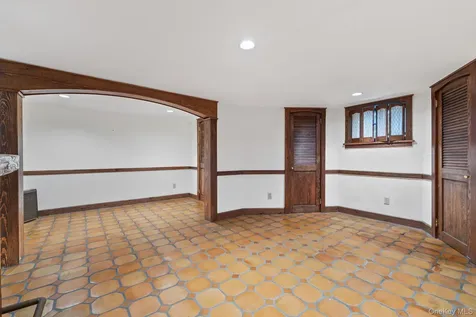 321 Locust Avenue Rye NY 10580