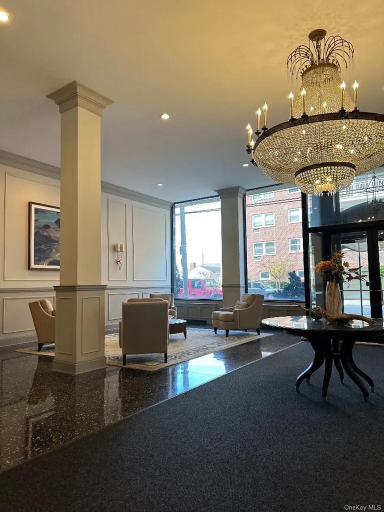 700 Shore Road Long Beach NY 11561