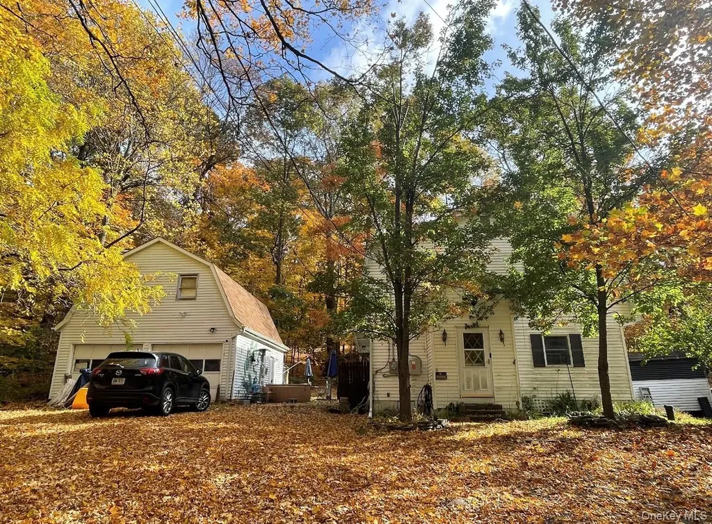 3 Emerald Trail Monroe NY 10950