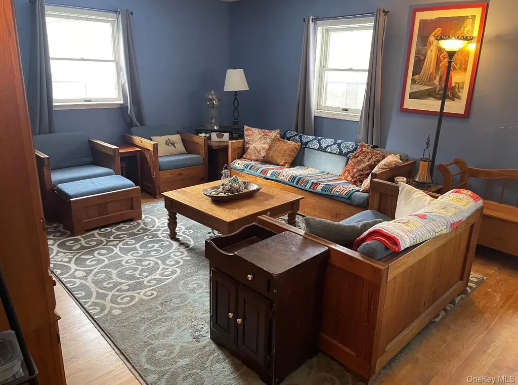 3 Emerald Trail Monroe NY 10950