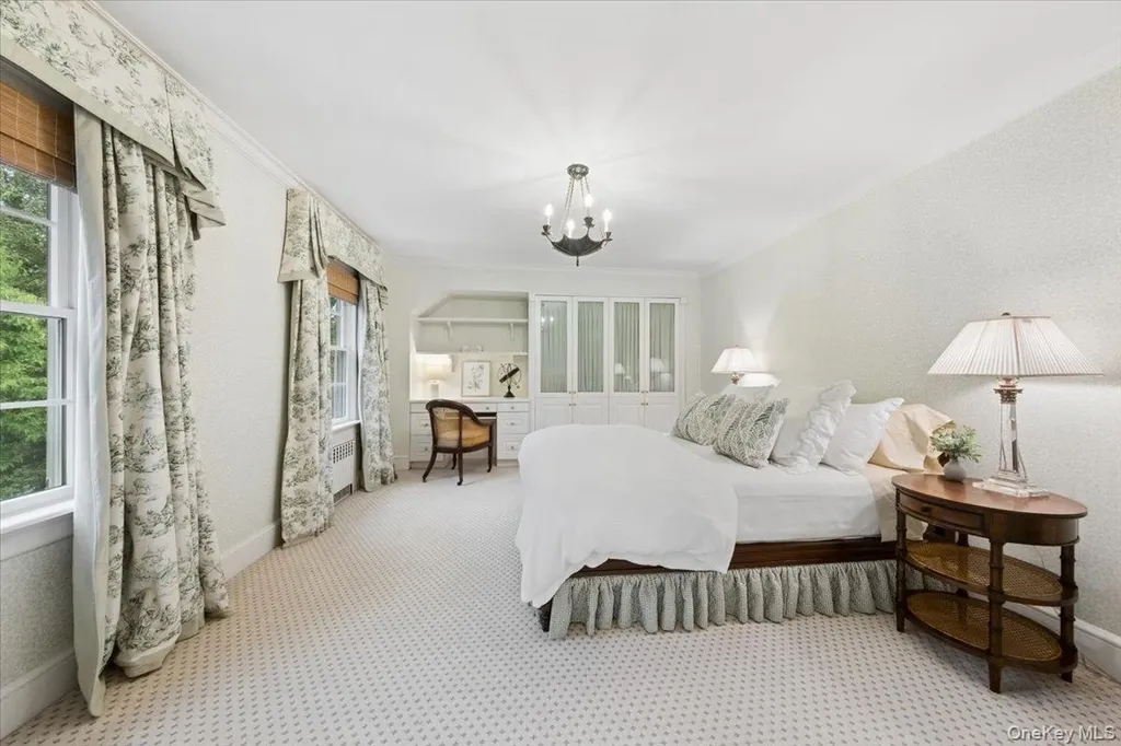 36 Sage Terrace Scarsdale NY 10583