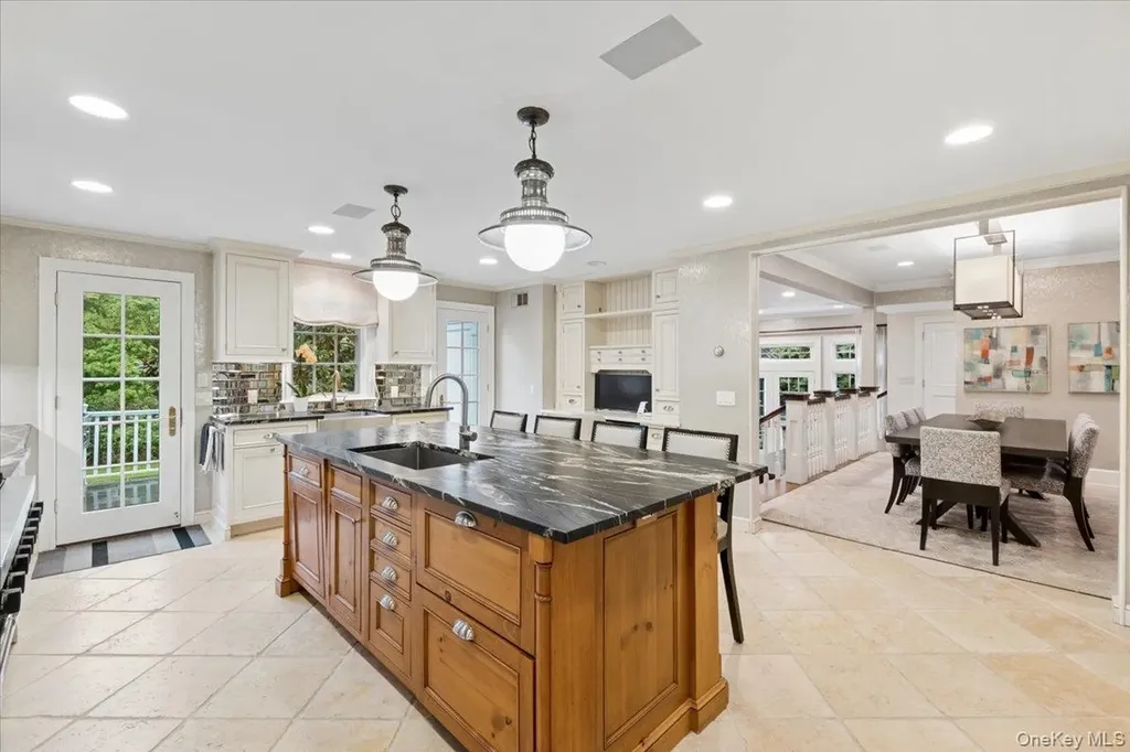 36 Sage Terrace Scarsdale NY 10583