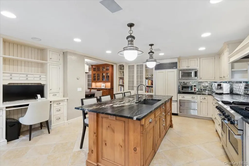36 Sage Terrace Scarsdale NY 10583