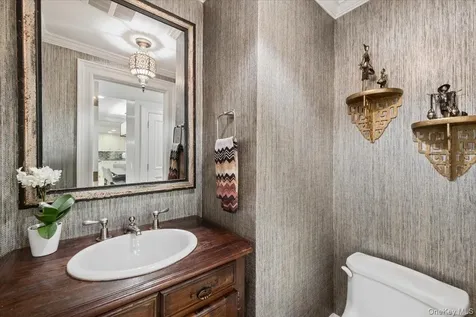 36 Sage Terrace Scarsdale NY 10583