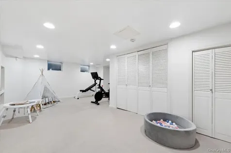 36 Sage Terrace Scarsdale NY 10583